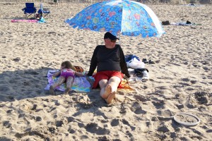 Morgane and Ghis under the new umbrella.