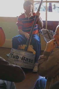 I've never seen an instrument like this before. Is it a washtub?